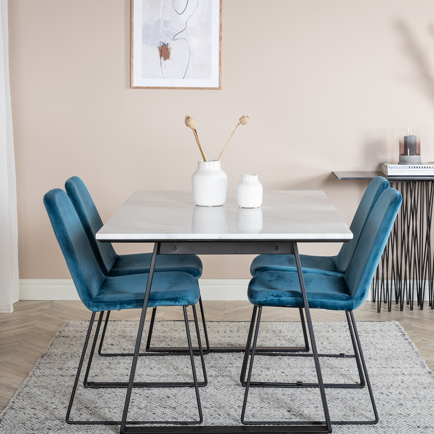 Spisegruppe Venture Home Estelle 140 med 4 Muscot Stoler