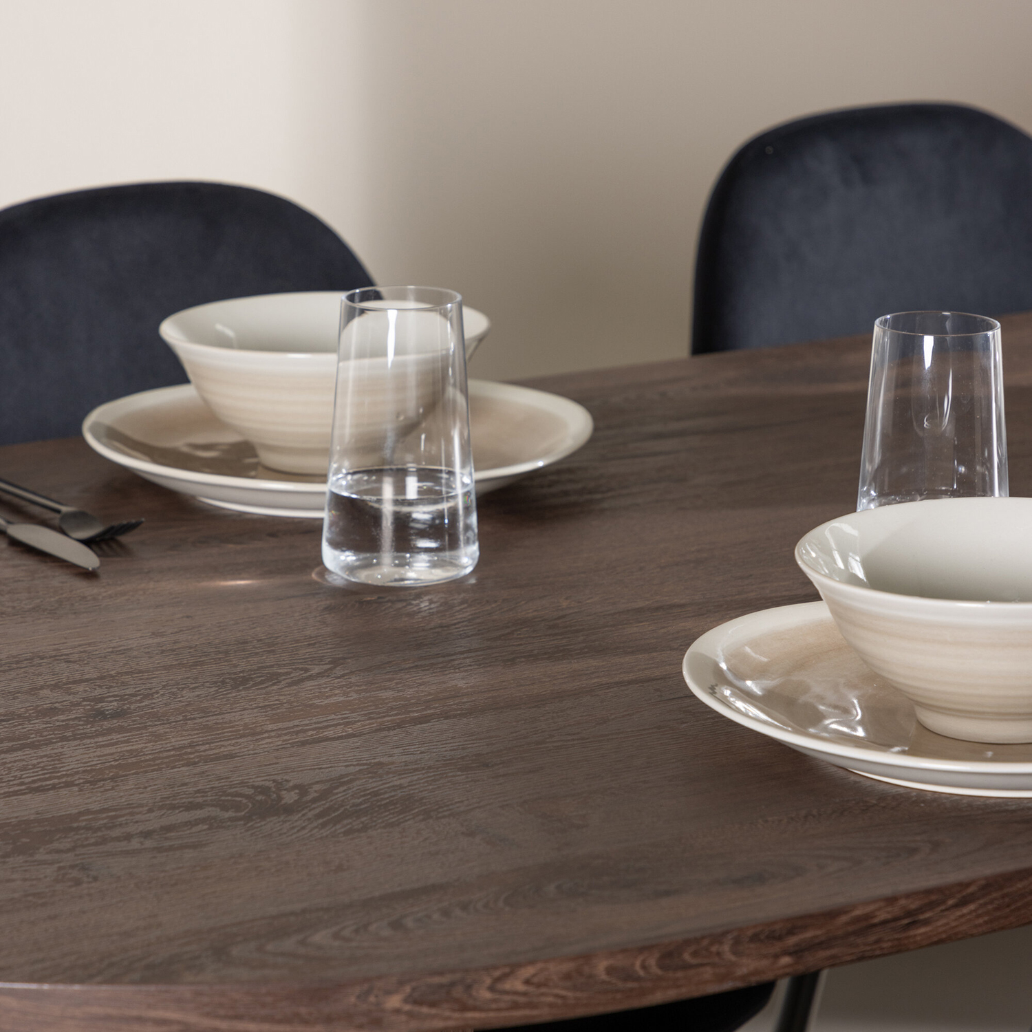 Spisegruppe Venture Home Härön 200 med 4 stk Polar Stoler Fløyel