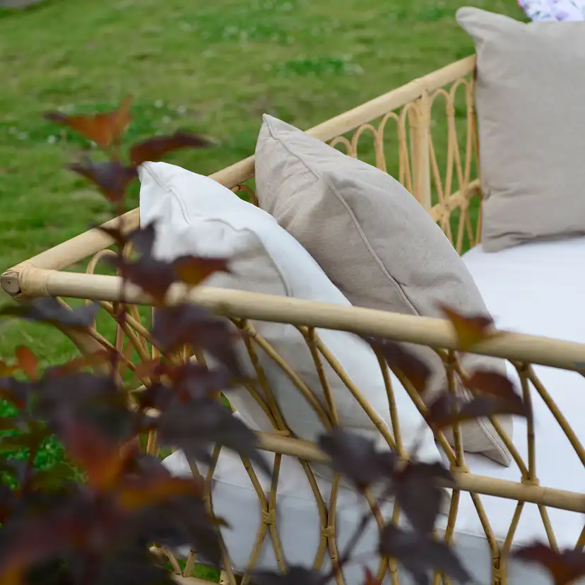 Daybed Hillerstorp Lyckesö med Pute