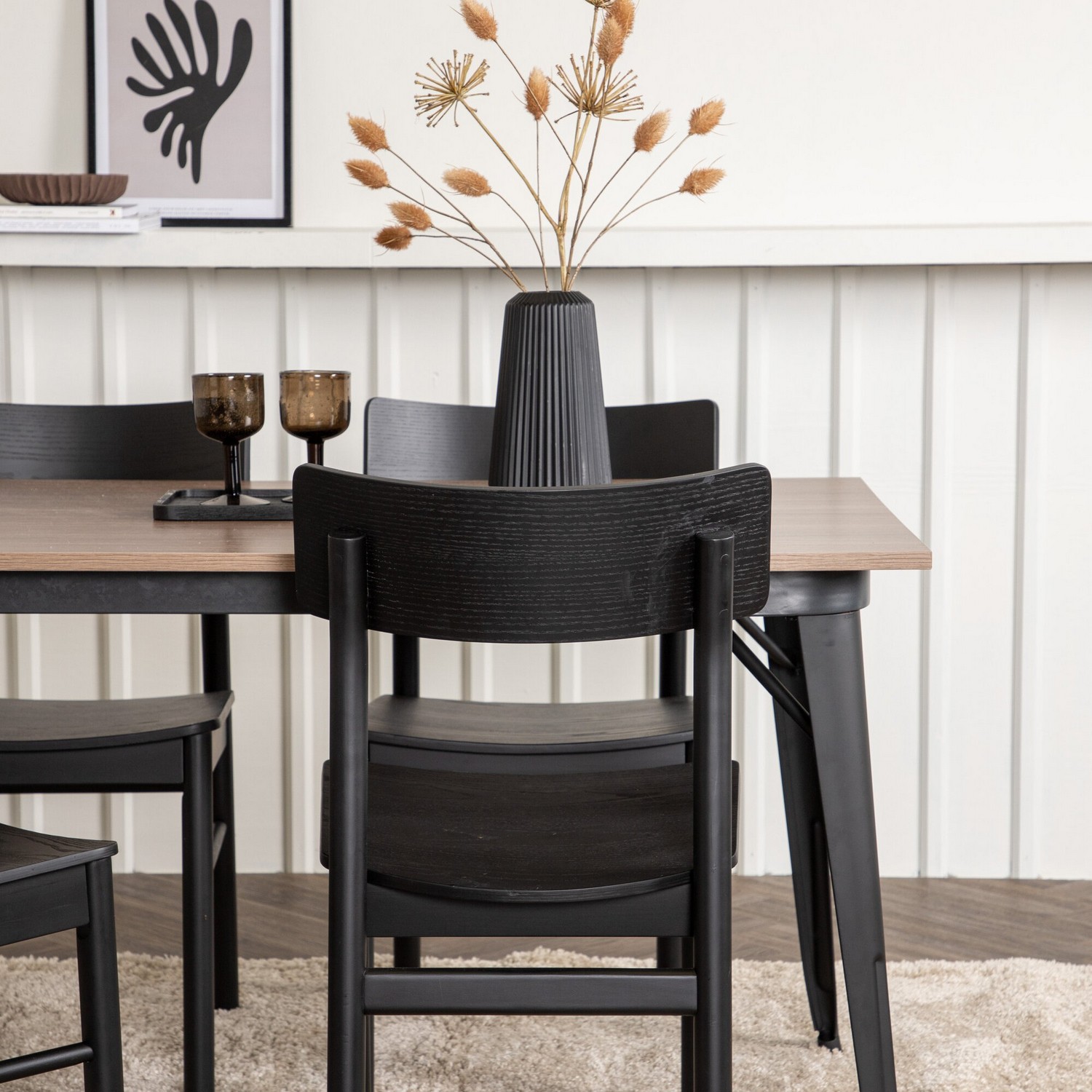 Spisegruppe Venture Home Tempe med 4 Montros Stoler