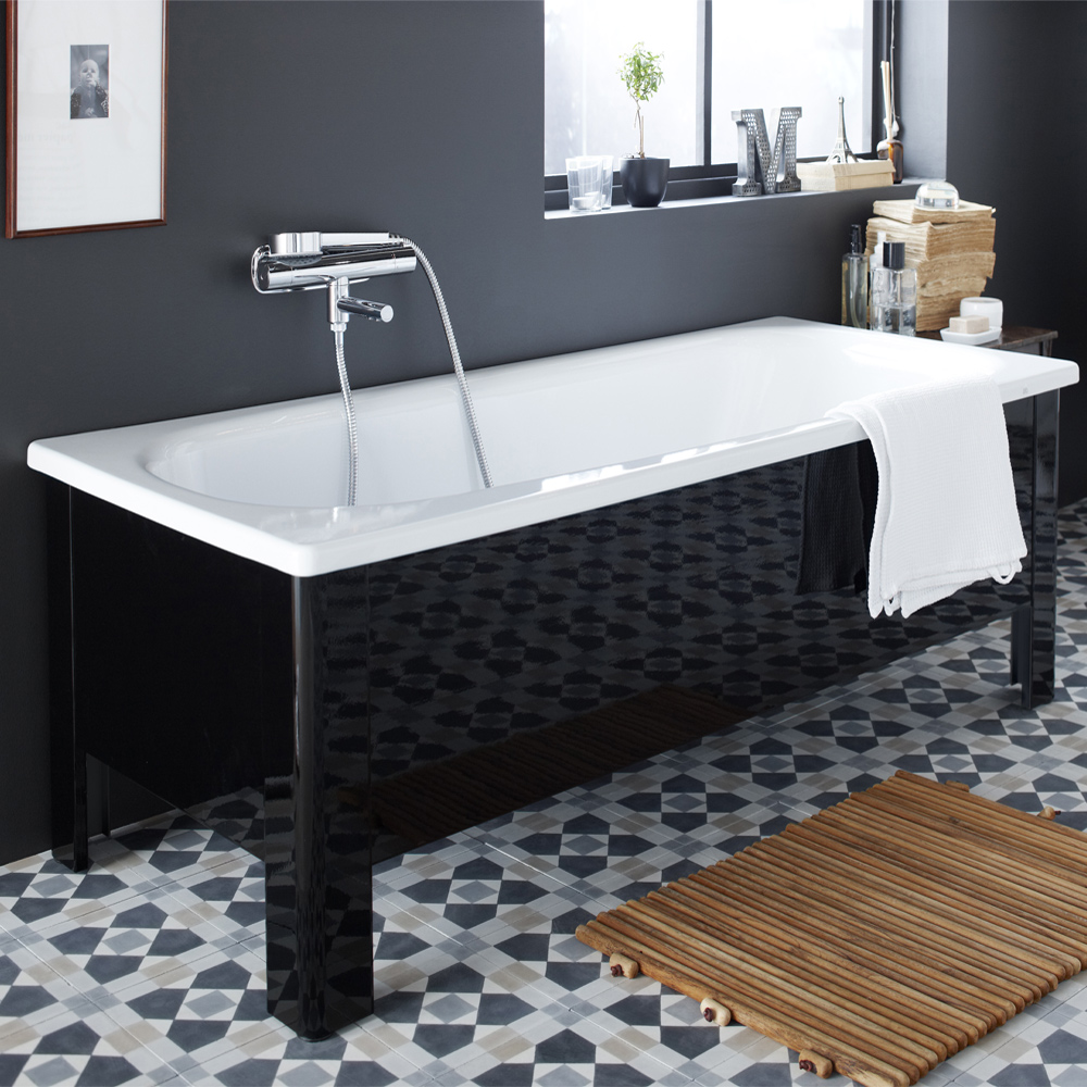 Halvfront med stativ Ifö Caribia Sort