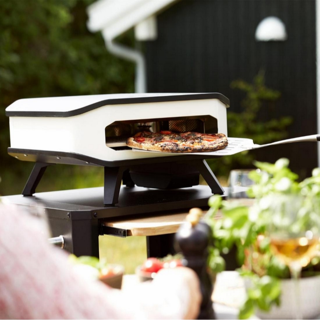 El-pizzaovn Cozze 13 tommer med Pizzastein og Frontdør