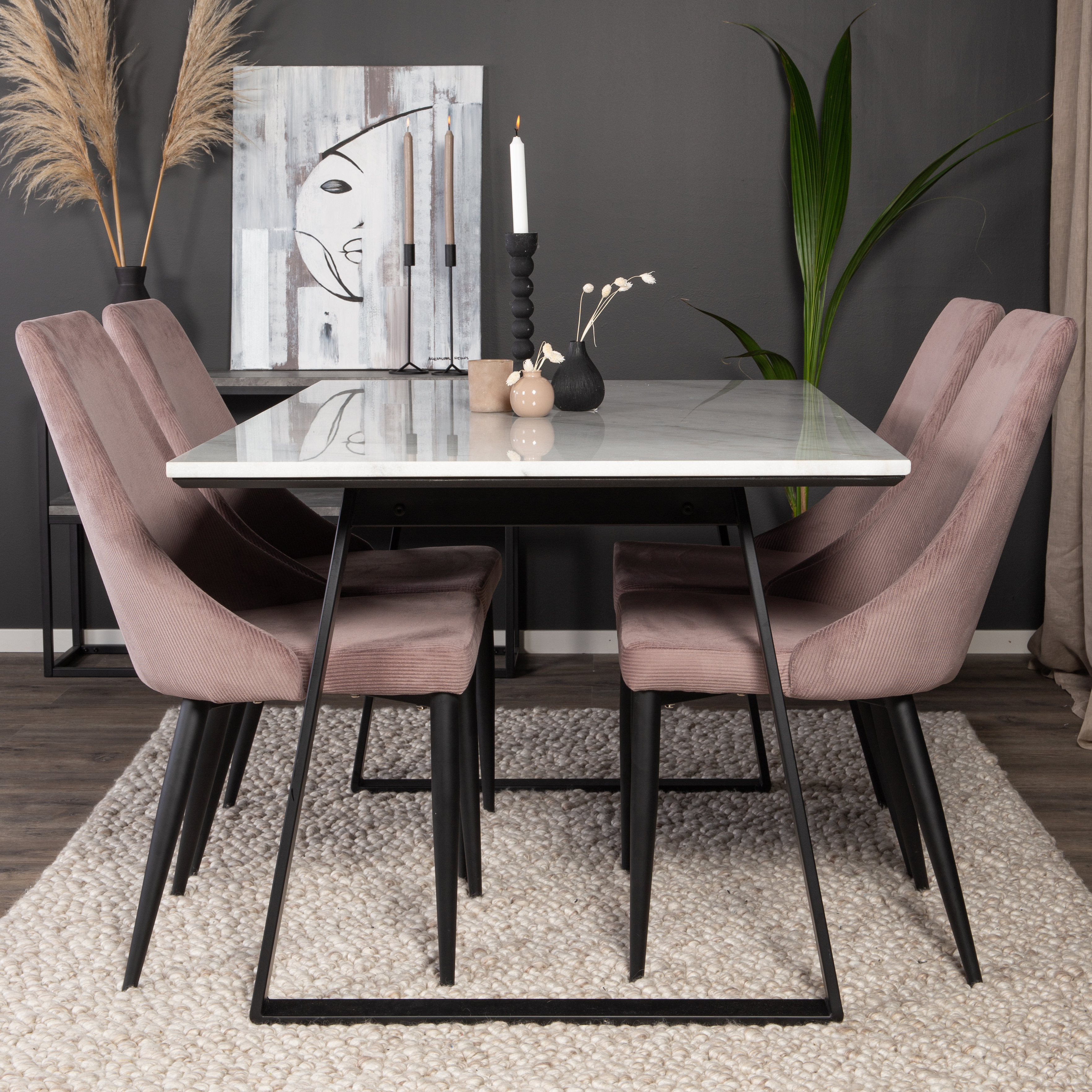 Spisegruppe Venture Home Estelle 140 med 4 Laura Stoler ManchEstelle