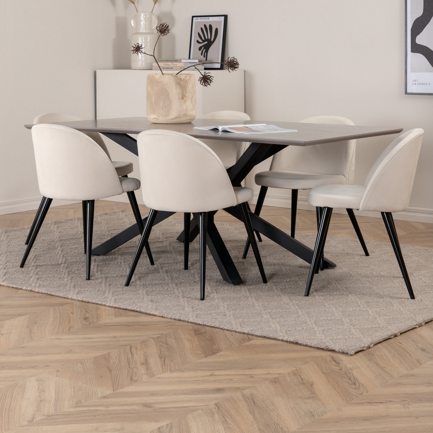 Spisegruppe Venture Home med Piata Spisebord og 6 Valentina Spisestoler
