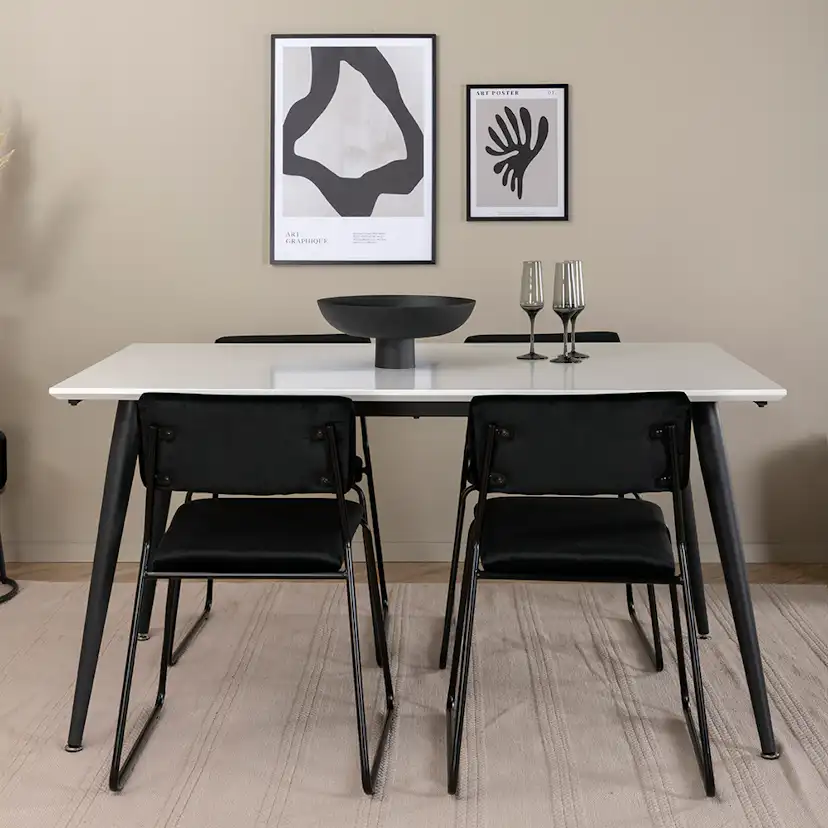 Spisegruppe Venture Home Jolie med 4 Kungshamn Stoler Fløyel