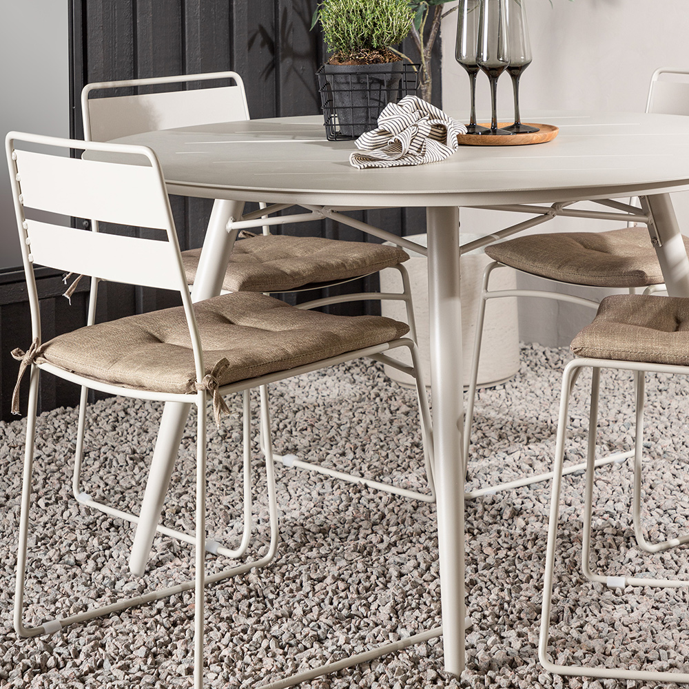 Sittepute Venture Home Lina