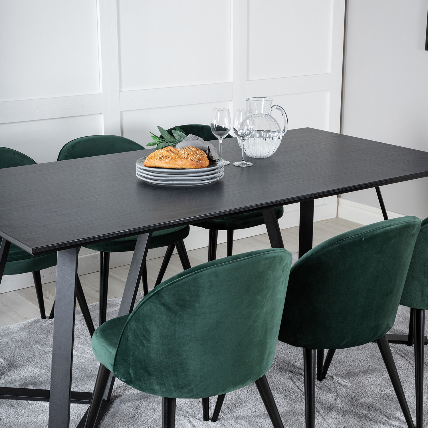 Spisegruppe Venture Home Madde med 6 Valentina Stoler Fløyel