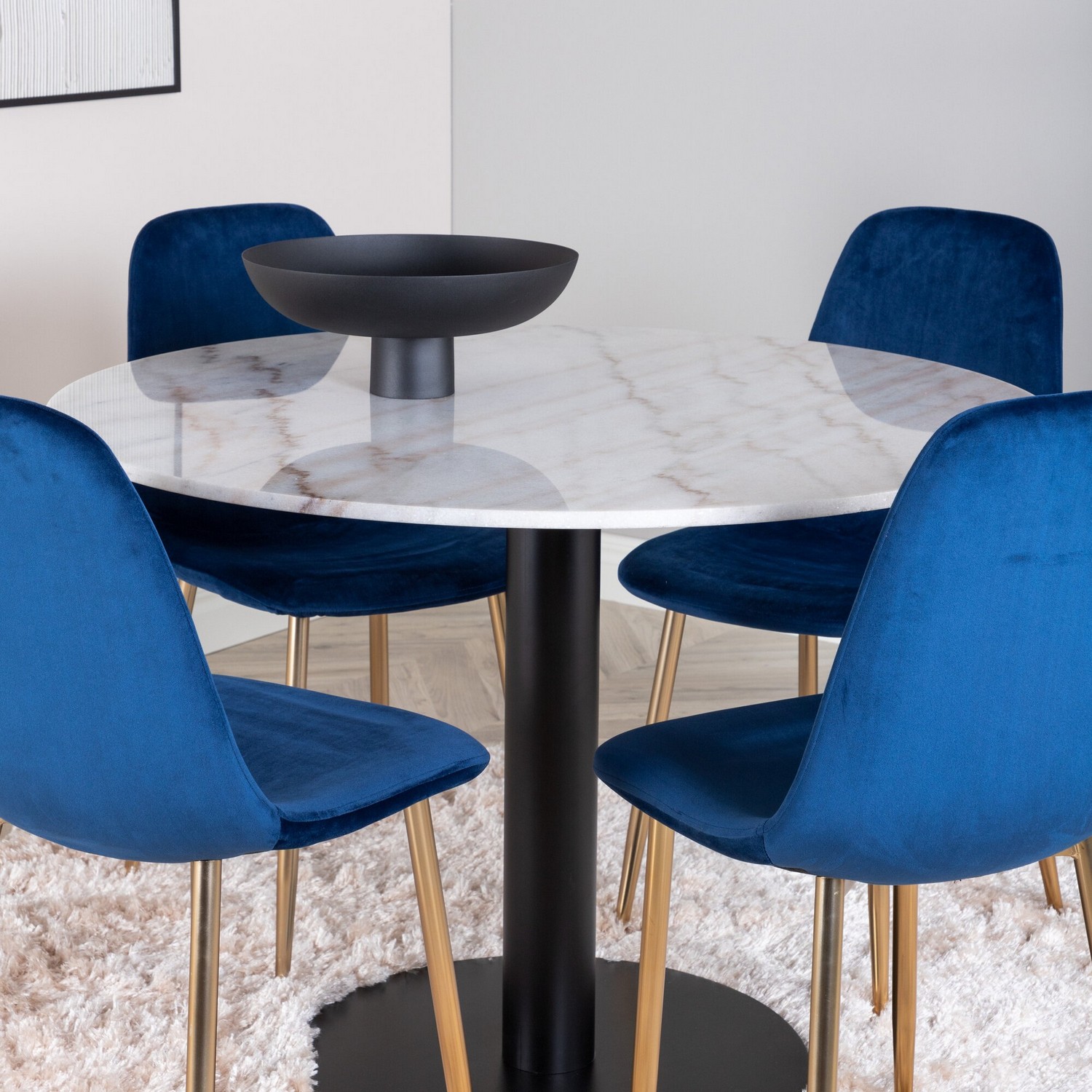 Spisegruppe Venture Home Estelle HHvitmed 4 Pobbie Stoler