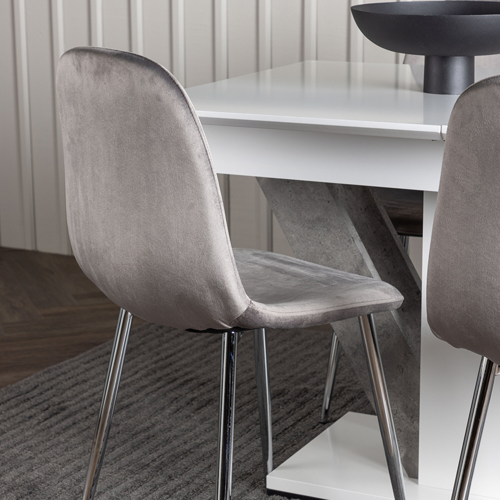 Spisegruppe Venture Home Disa med 4 Eva Stoler
