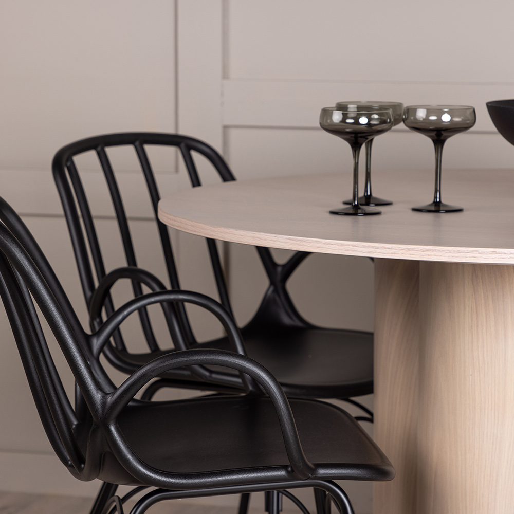 Spisegruppe Venture Home Olivia Ø 110 cm med 4 Dyrön Stoler