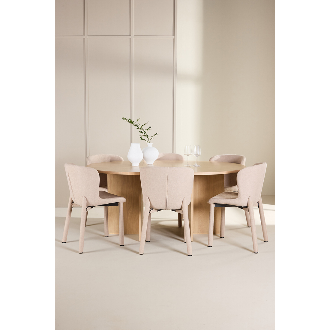 Spisegruppe Venture Home Strada Ø120 cm med 6st Astoria Spisestoler