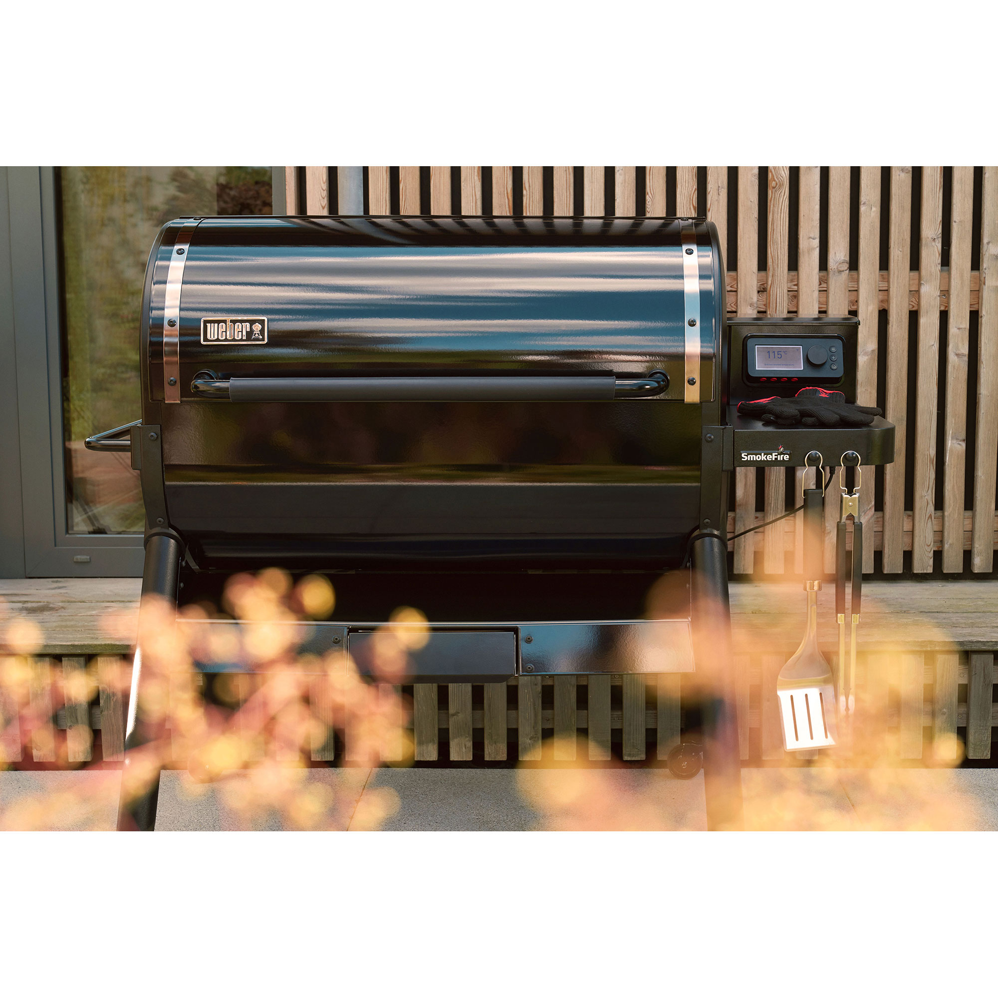 Tre-pelletsgrill Weber SmokeFire EPX6