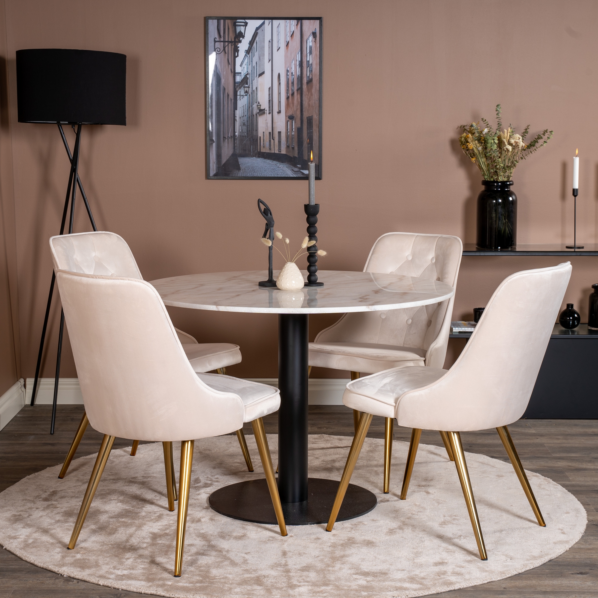 Estelle runt Matbord - Svart / Vit marmor - ø106*H75+Velvet Hvitt Bord med Sort Bein, Beige Stol med Messing Bein