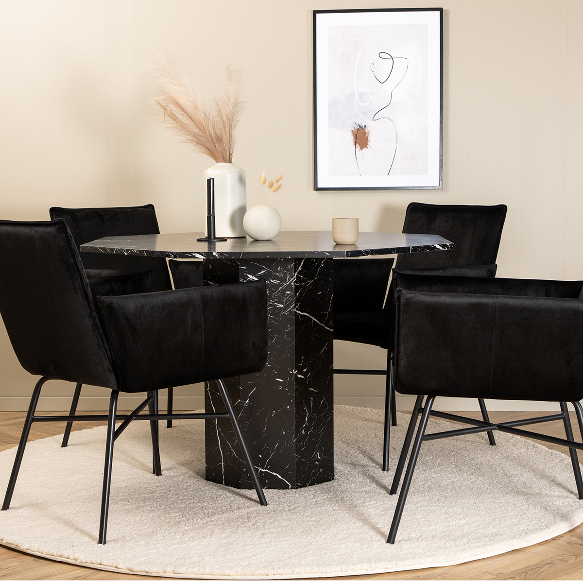 Spisegruppe Venture Home Monte Carlo Spisebord og Annika Spisestol
