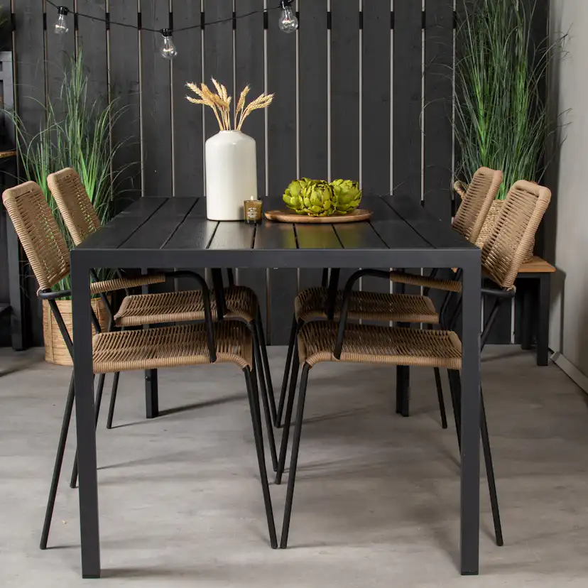 Spisegruppe Venture Home Bront 150 med 4 Leon Lenestoler
