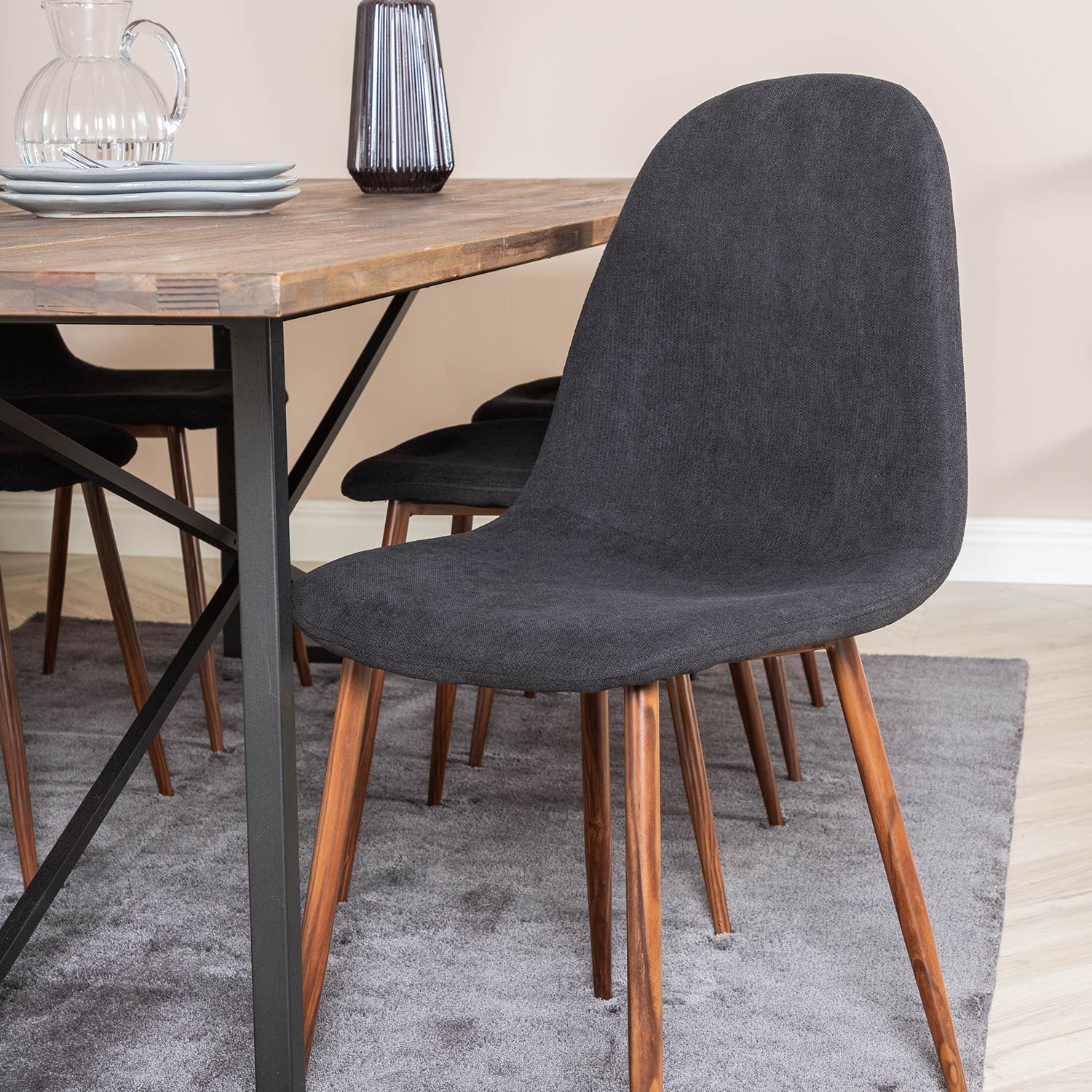 Spisegruppe Venture Home Peo med 6 Pobbie Stoler Polyester