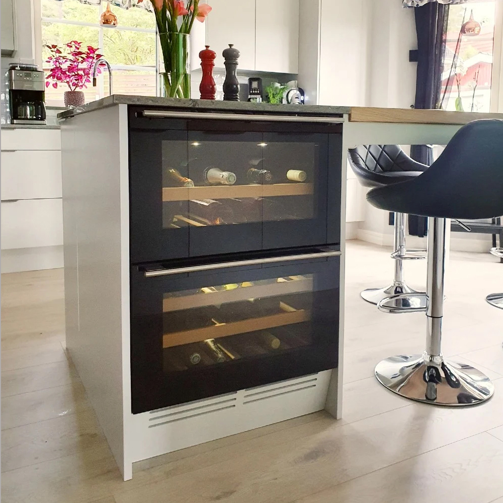 Vinskap mQuvée WineCave 60DD Fullglass