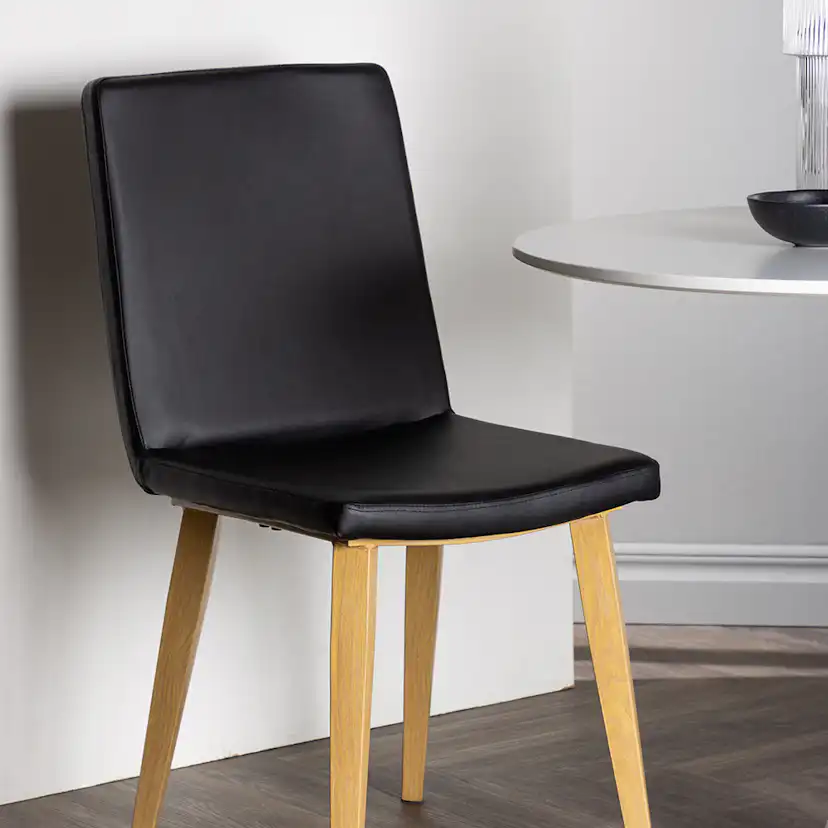 Spisegruppe Venture Home Hamden Ø80 cm med 2 stk Today Stoler