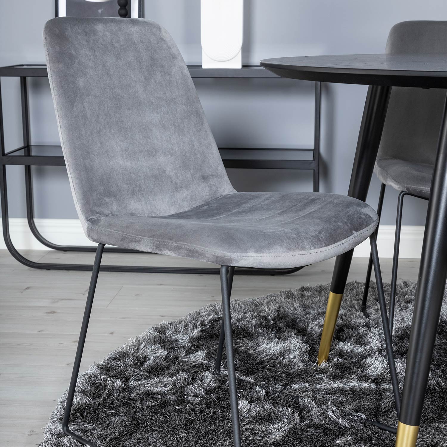 Spisegruppe Venture Home Dipp Ø115 cm med 4 Muce Stoler