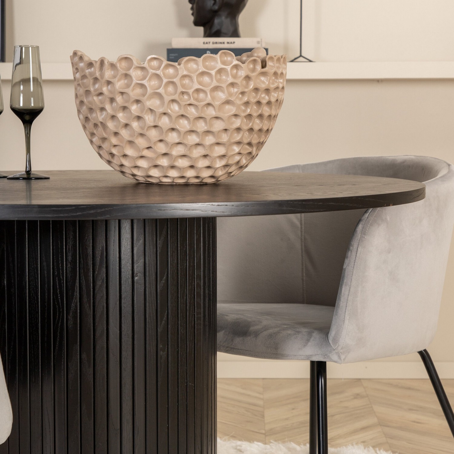 Spisegruppe Venture Home med Bianca Spisebord og 4 Bergen Spisestoler