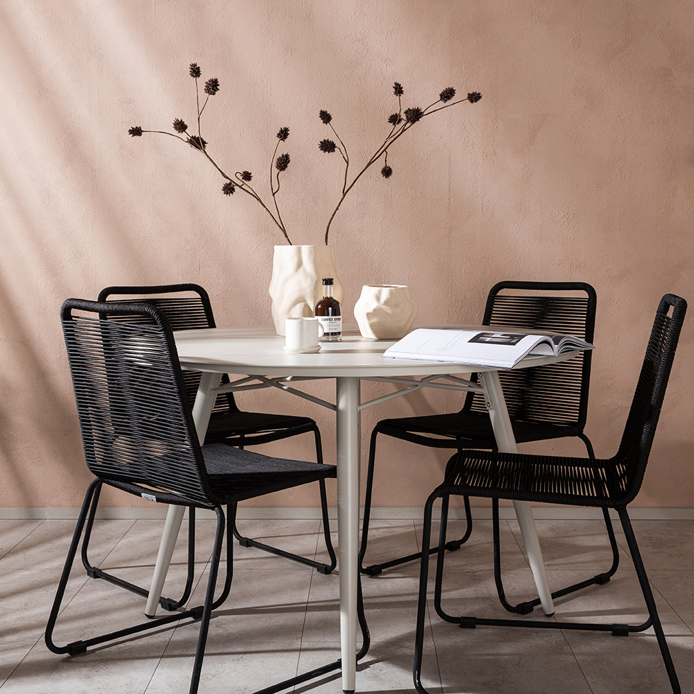 Spisegruppe Venture Home Lina Ø120 cm med 4 Lindos Stoler