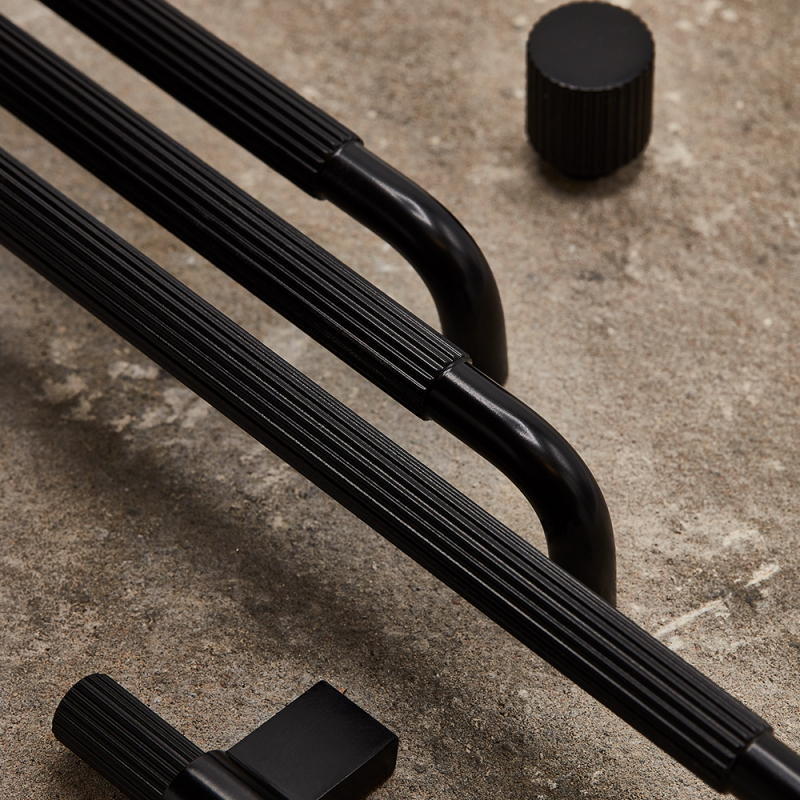 Håndtak Beslag Design Helix Stripe