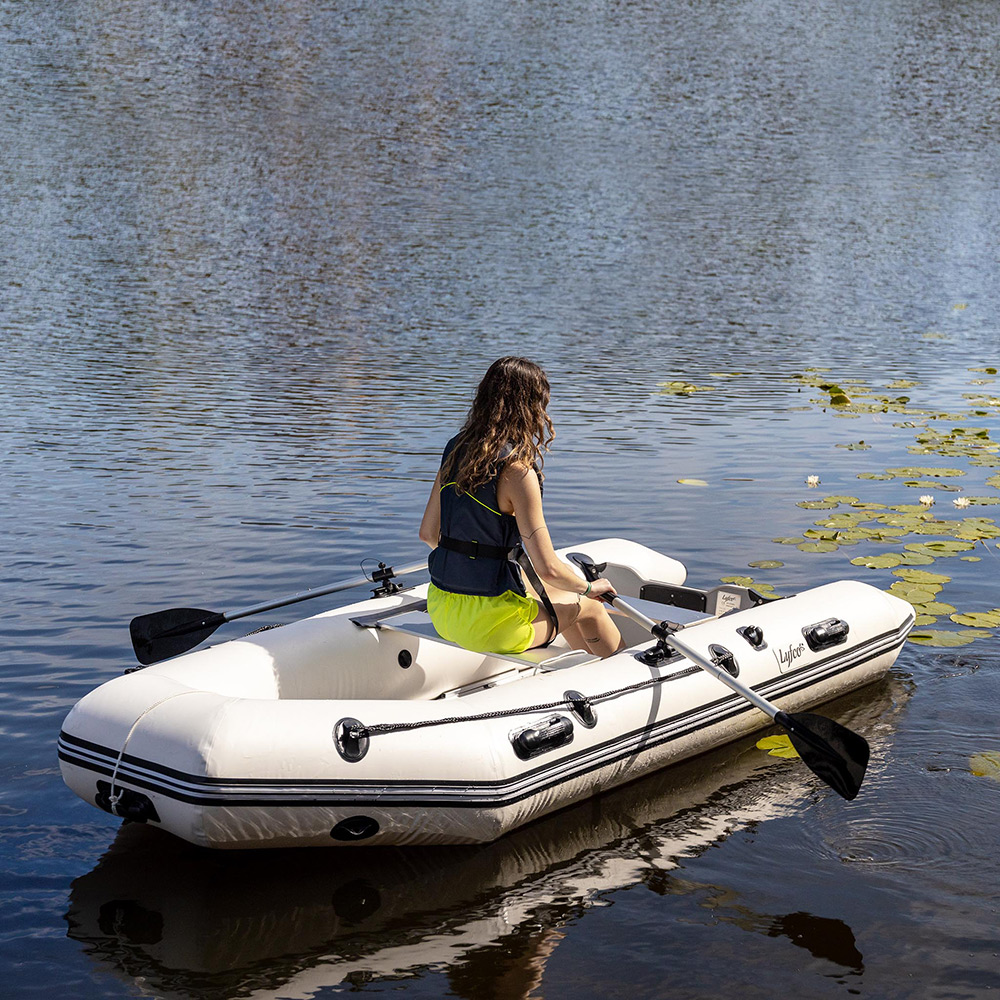 Gummibåt 330cm (0,9 mm PVC), vit Farge Hvit