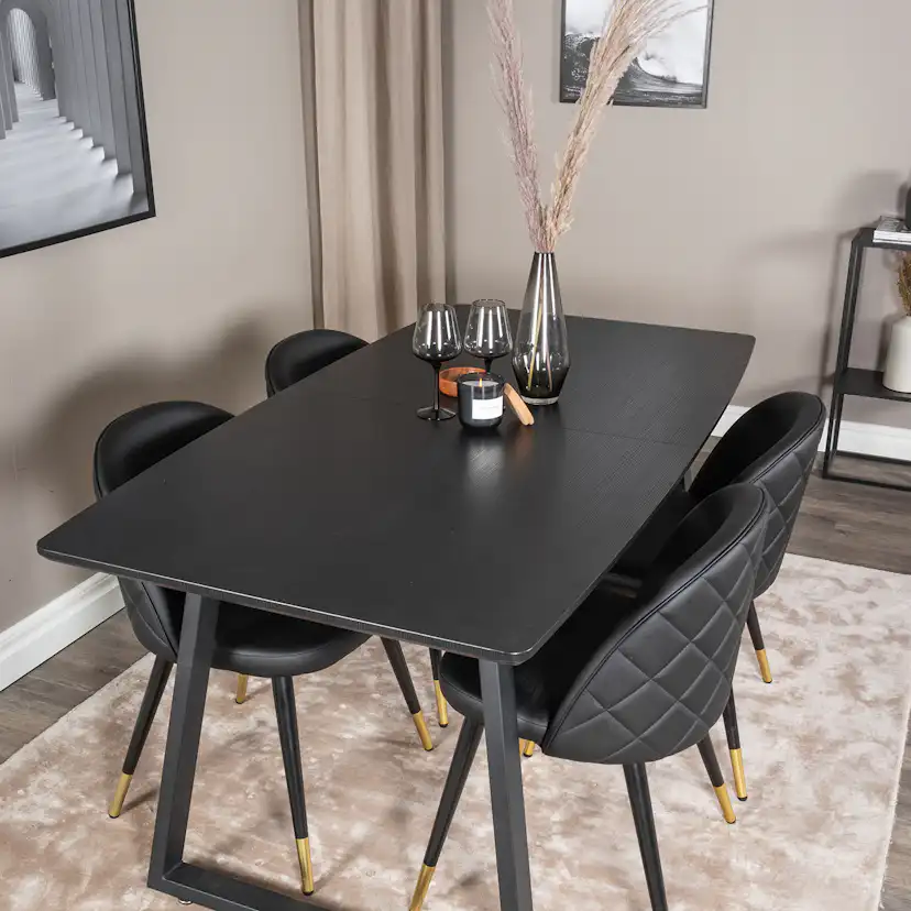 Spisegruppe Venture Home Ina med 4 Valentina Stoler Kunstlær