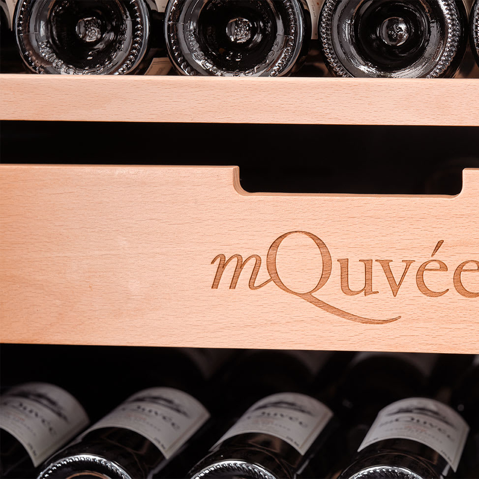 Vinlagringsskap mQuvée Velvet 220 Glass