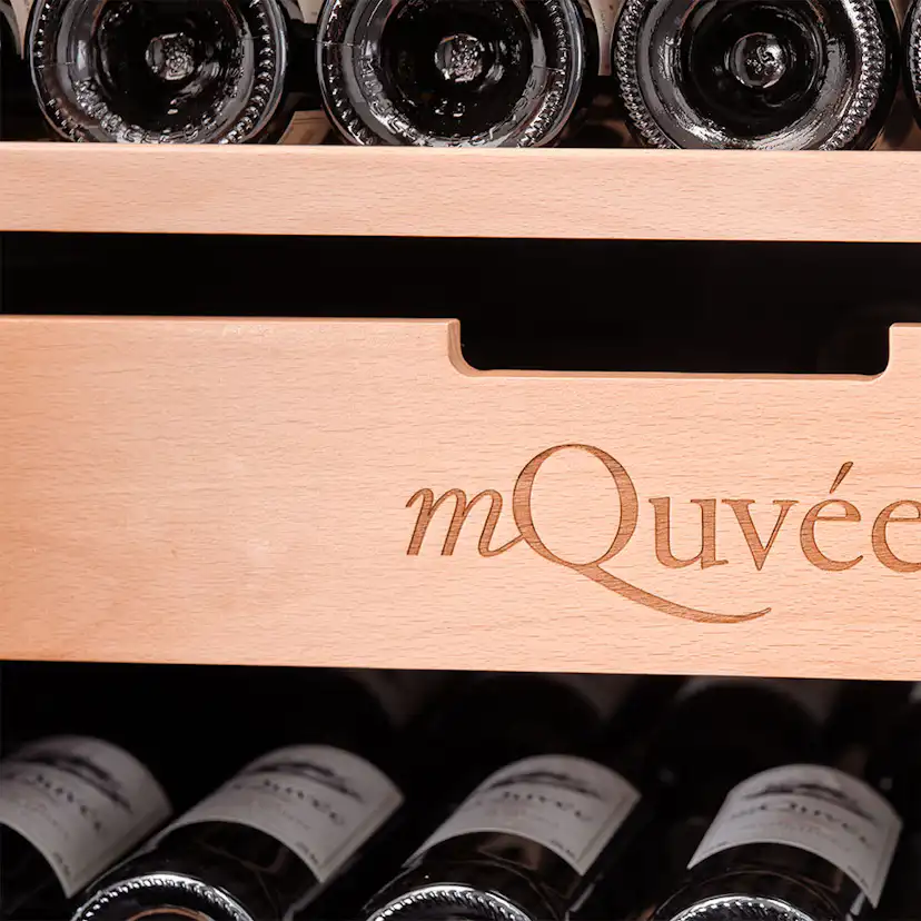 Vinlagringsskap mQuvée Velvet 220 Glass