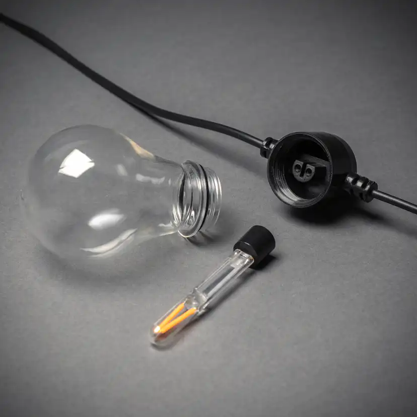 Lyslenke Gnosjö Konstsmide Amber V-form Utbyttbar LED 4,5 m
