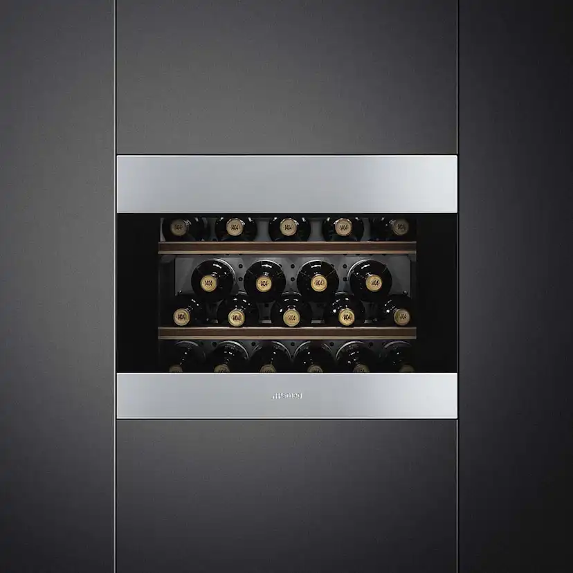 Vinskap Innebygd SMEG CVI320XE