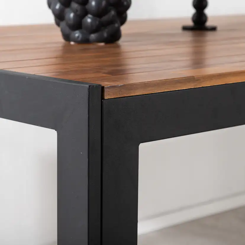 Bois Dining table 200*100cm - Black Legs / Acacia Akacia/Sort