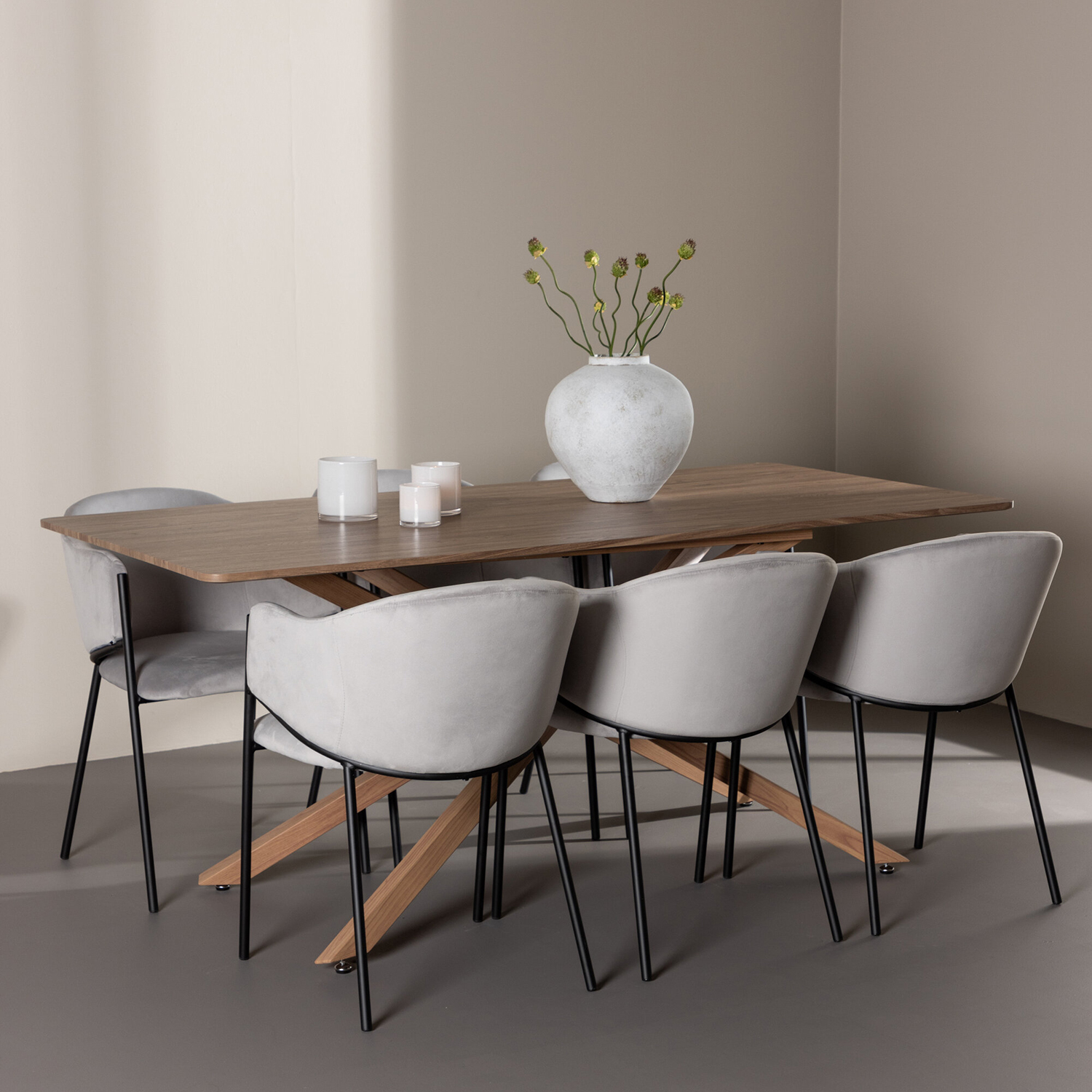 Spisegruppe Venture Home Piazza 180 med 6 stk Evelina Stoler