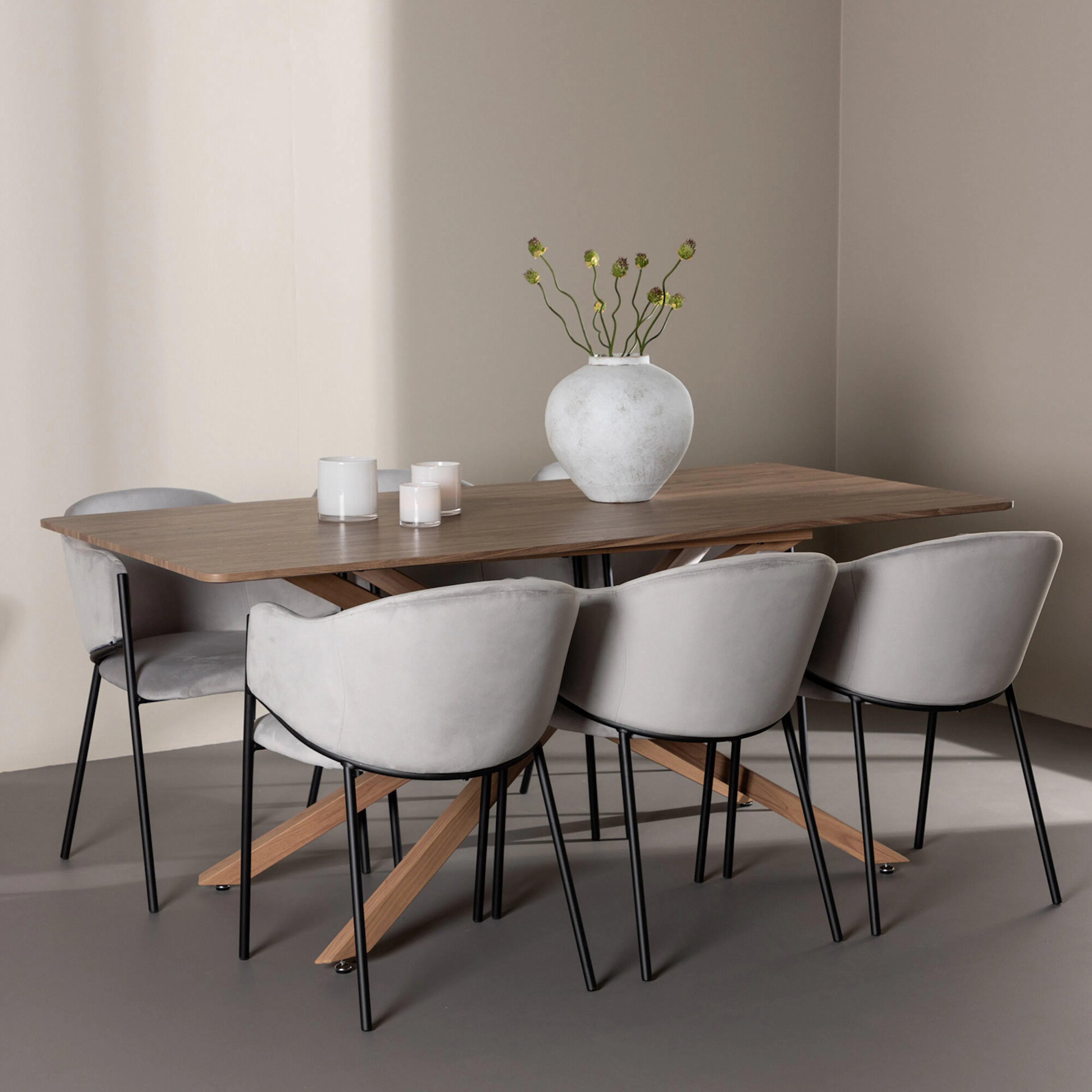Spisegruppe Venture Home Piazza 180 med 6 stk Evelina Stoler