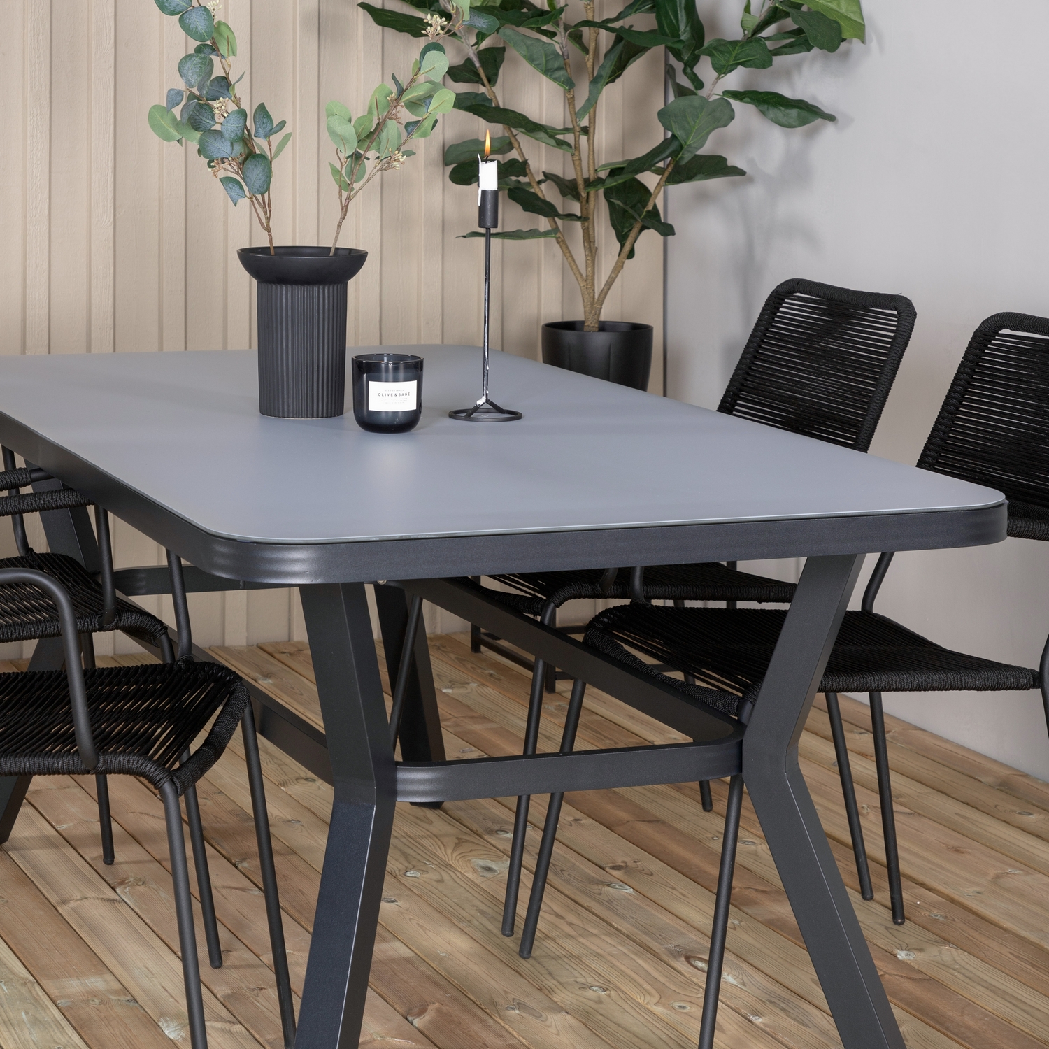 Spisegruppe Venture Home Vyn med 4 Lumi Spisestoler
