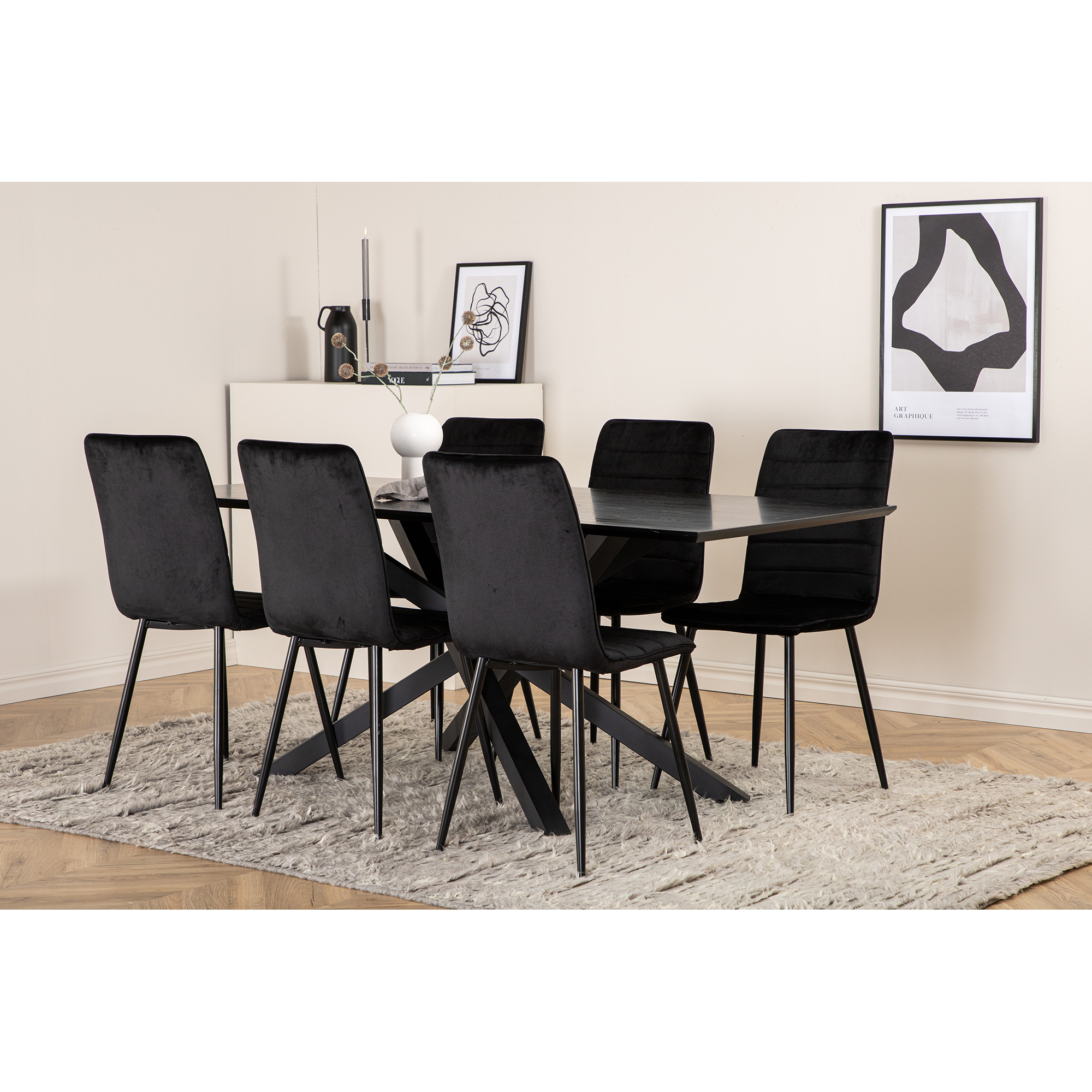 Spisegruppe Venture Home med Piata Spisebord og 6 Walerina Spisestoler i Fløyel