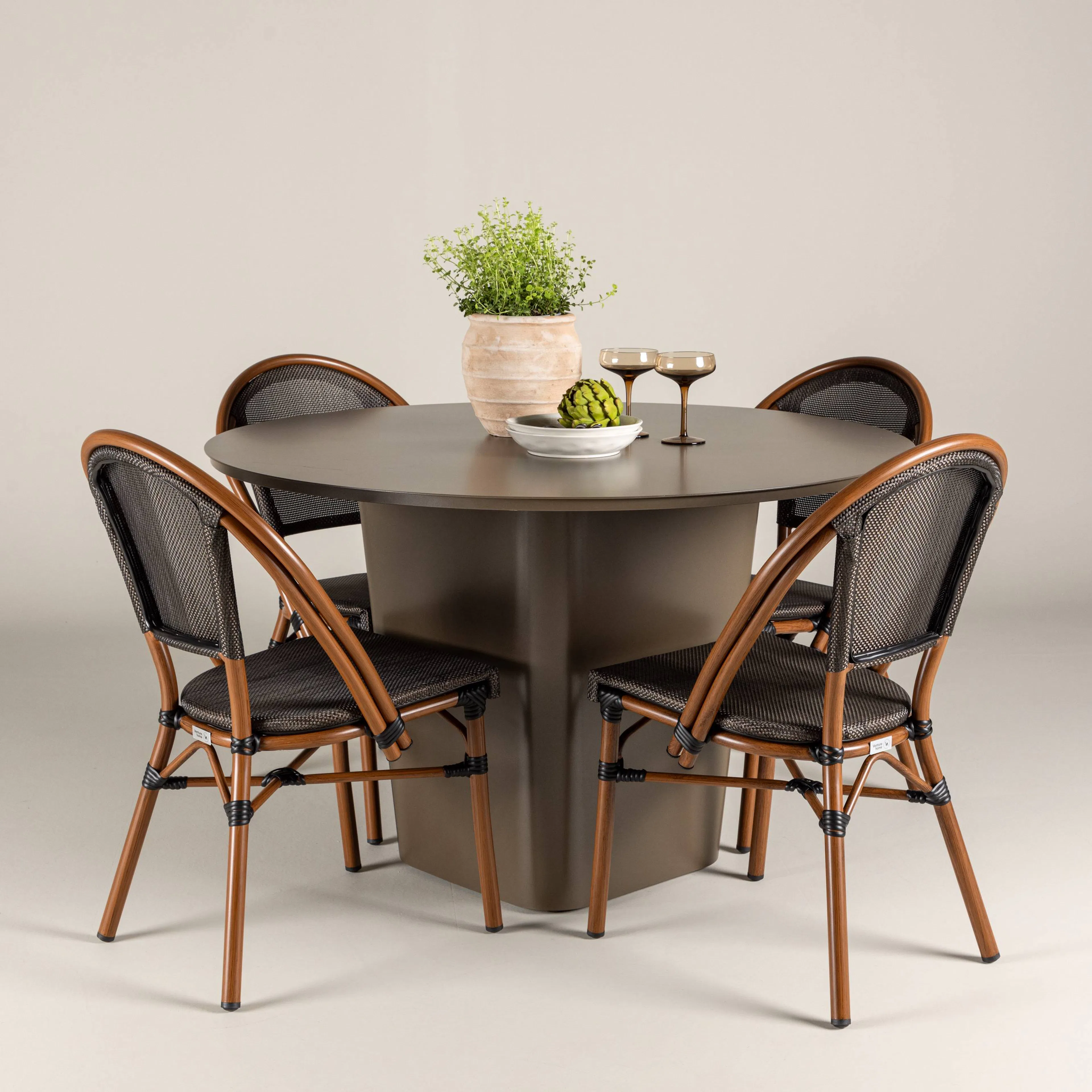 Hagegruppe Venture Home Santa Fe med 4 Guarda Stoler