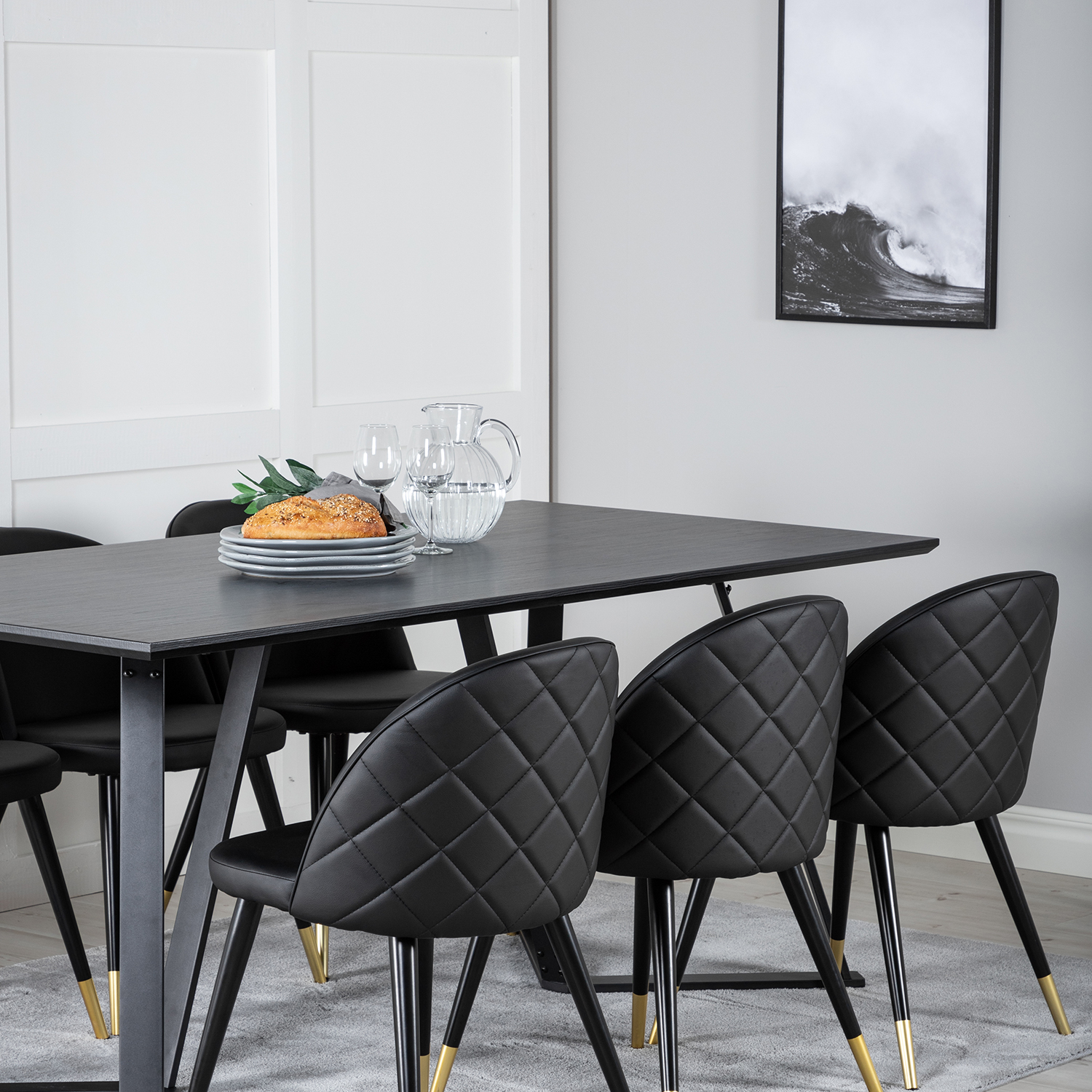 Spisegruppe Venture Home Madde med 6 Valentina Stoler Kunstlær