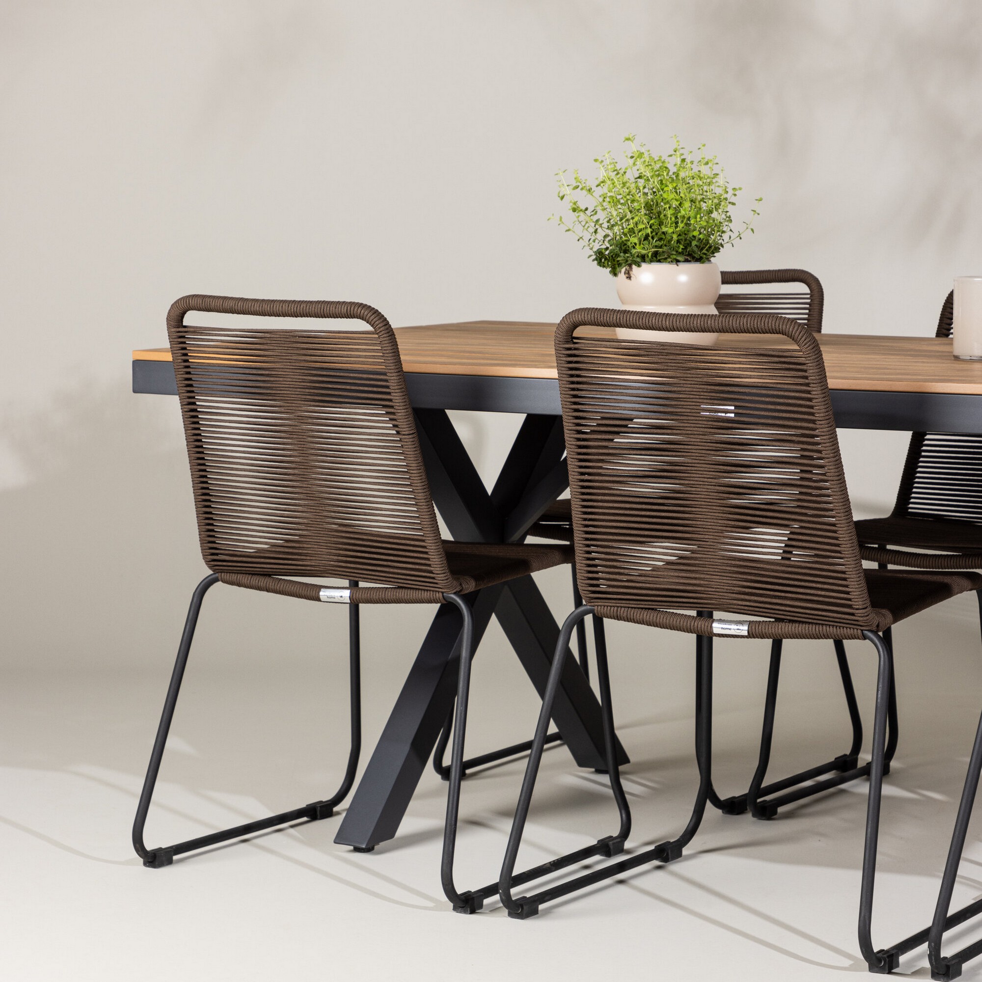 Hagegruppe Venture Home Garcia med 6 Lindos Stoler
