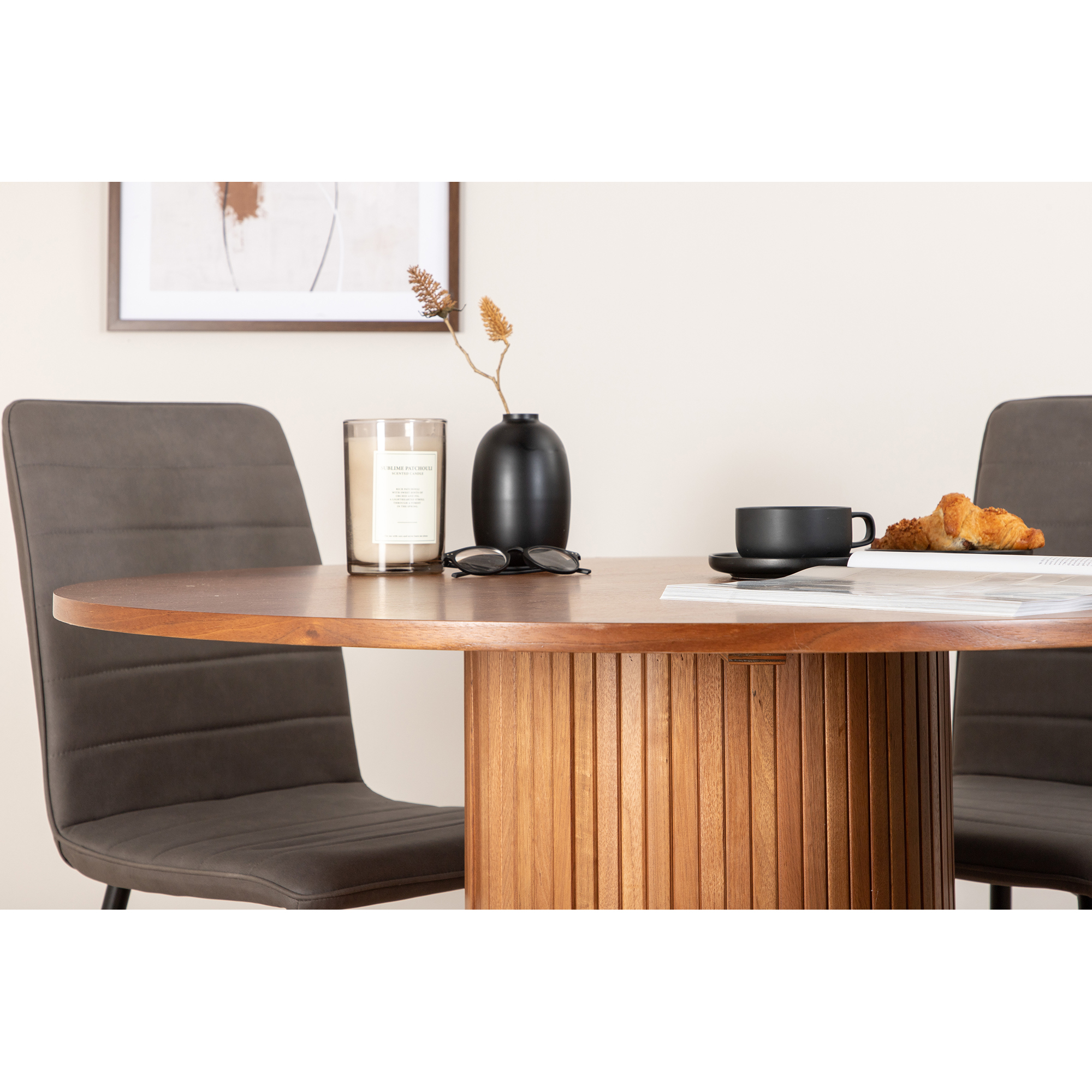 Spisegruppe Venture Home med Bianca Spisebord og 4 Walerina Spisestoler