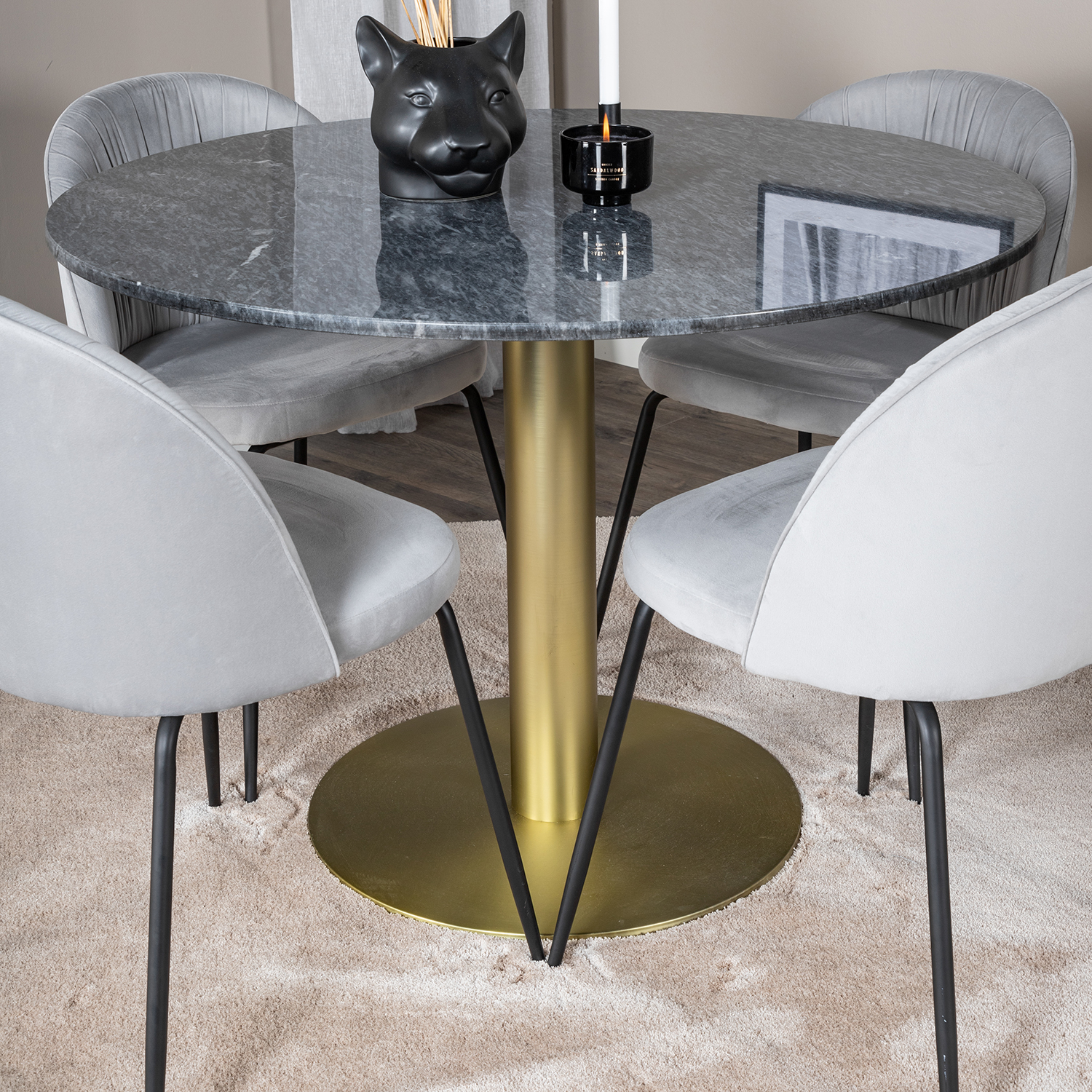 Spisegruppe Venture Home Estelle med 4 Wrigley Stoler Fløyel