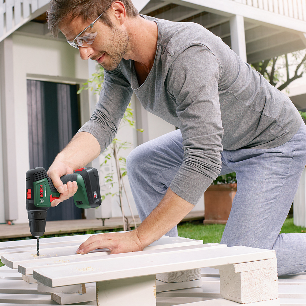 Borrskruvdragare Bosch Power Tools UniversalDrill 18 2x1,5Ah