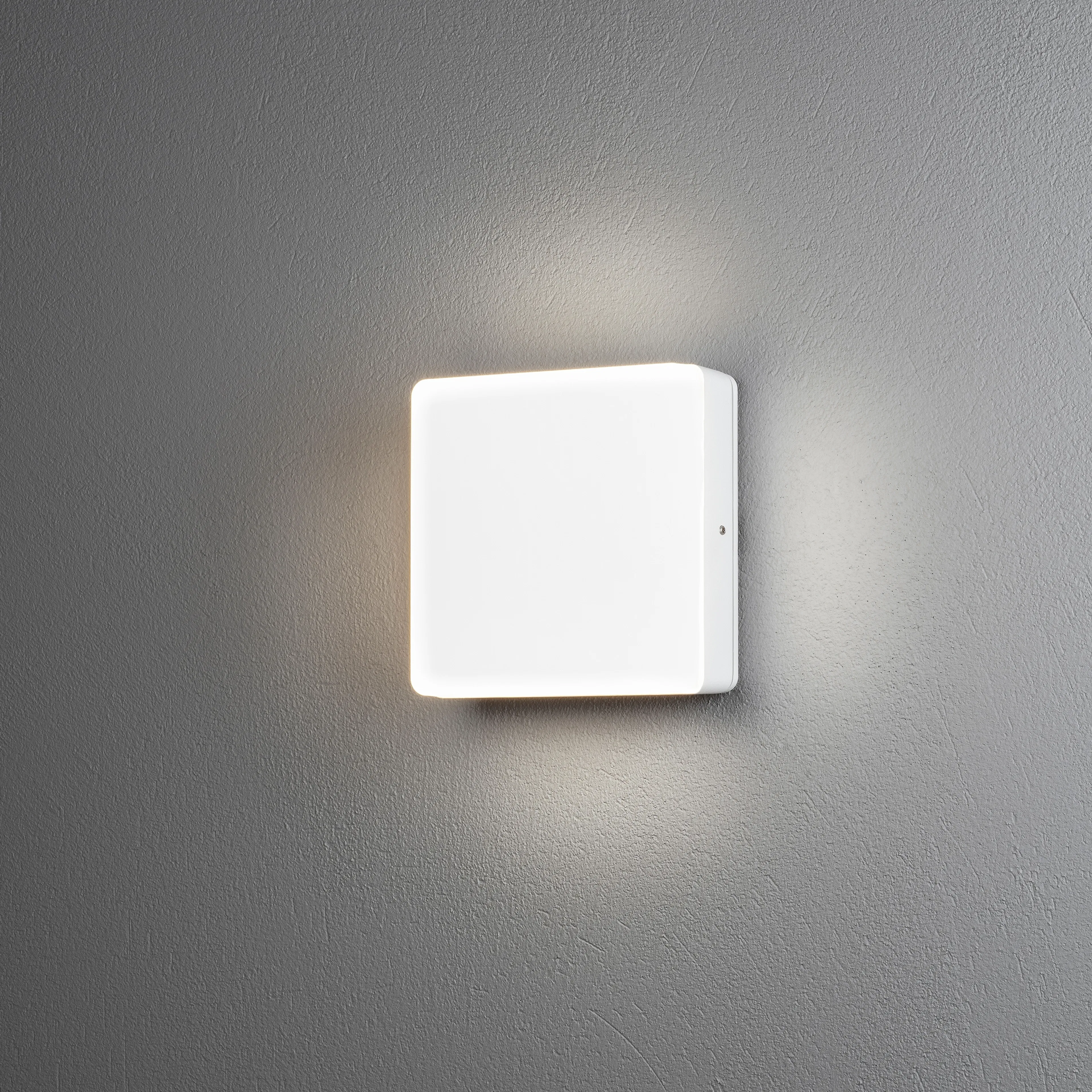 Vegglampe Gnosjö Konstsmide Cesena 10W High Power LED med Skumringsrele