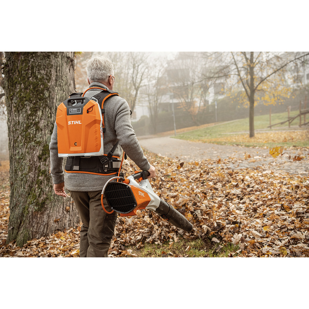 Løvblåser STIHL BGA 200 Uten Batteri og Lader