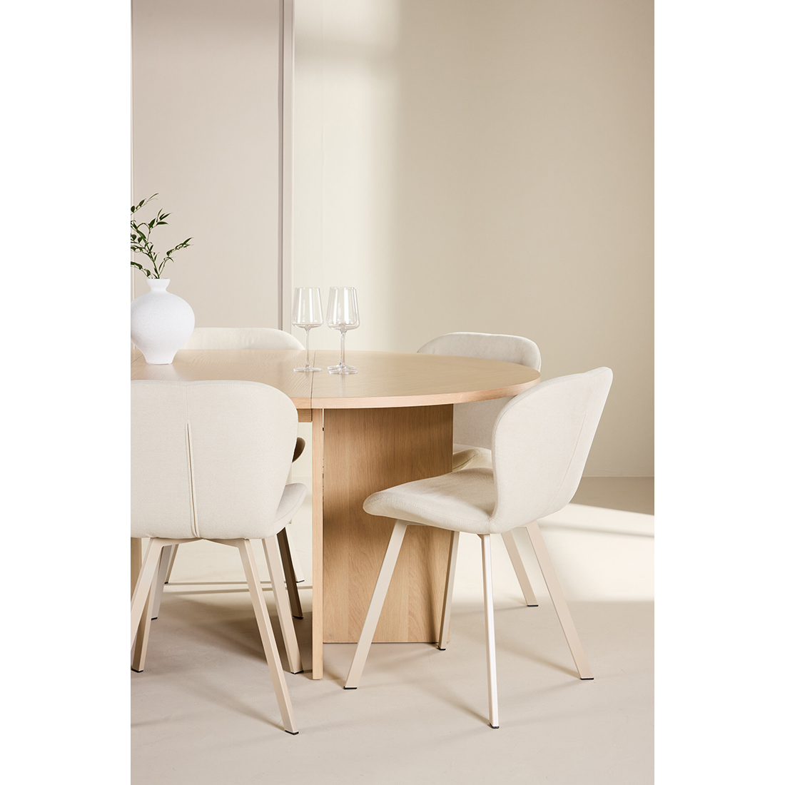 Spisegruppe Venture Home Strada Ø120 cm med 6st Lilja Spisestoler