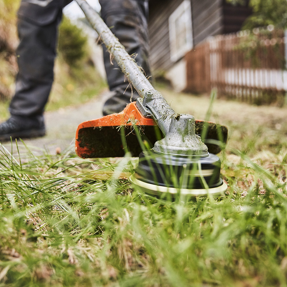 Kombinasjonsmaskin STIHL KM 131 R