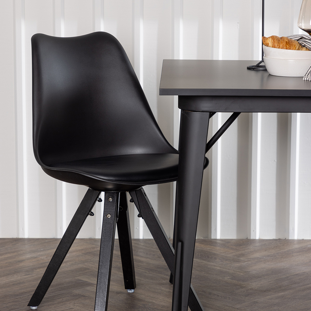 Spisegruppe Venture Home Tempe med 2 stk Zeno Stoler