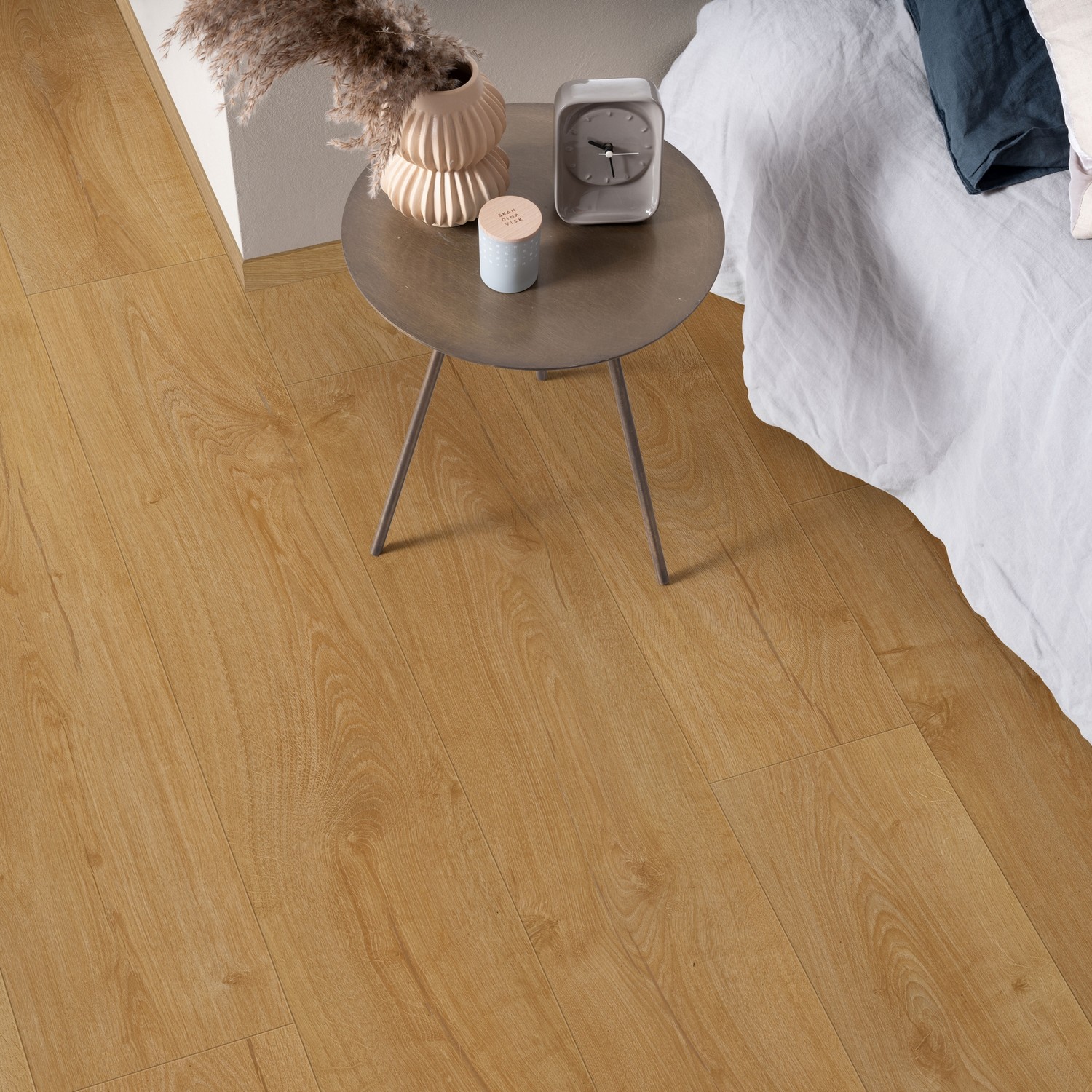 Laminatgolv Modern Plank 4V - SensationMANOR OAK, PLANK Living Expression_NEW
