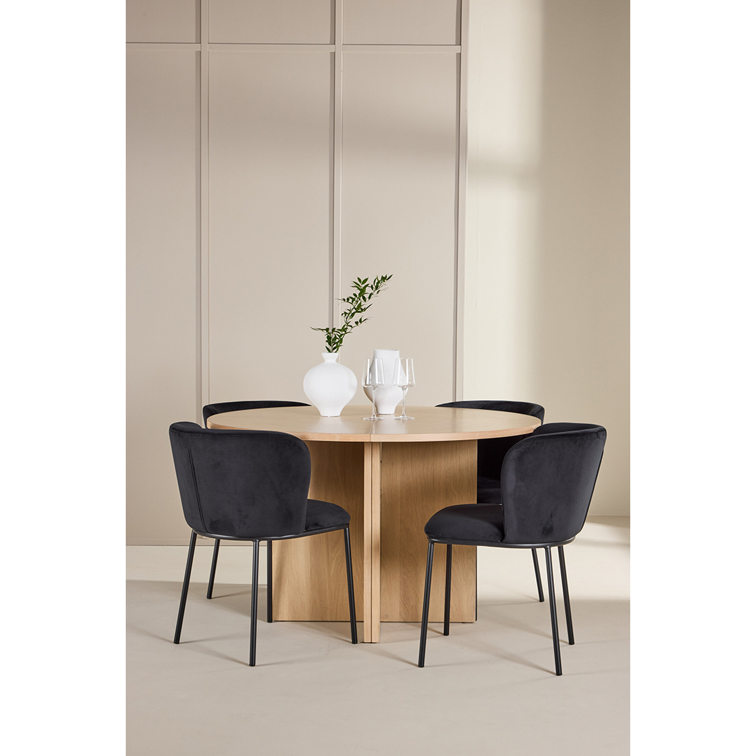 Spisegruppe Venture Home Strada Ø120 cm med 4st Edina Spisestoler